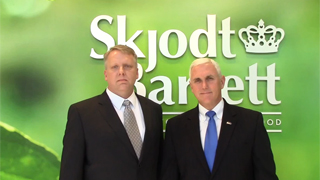 Canada: Governor Mike Pence joins Skjodt-Barrett General Manager Mike Brannan
