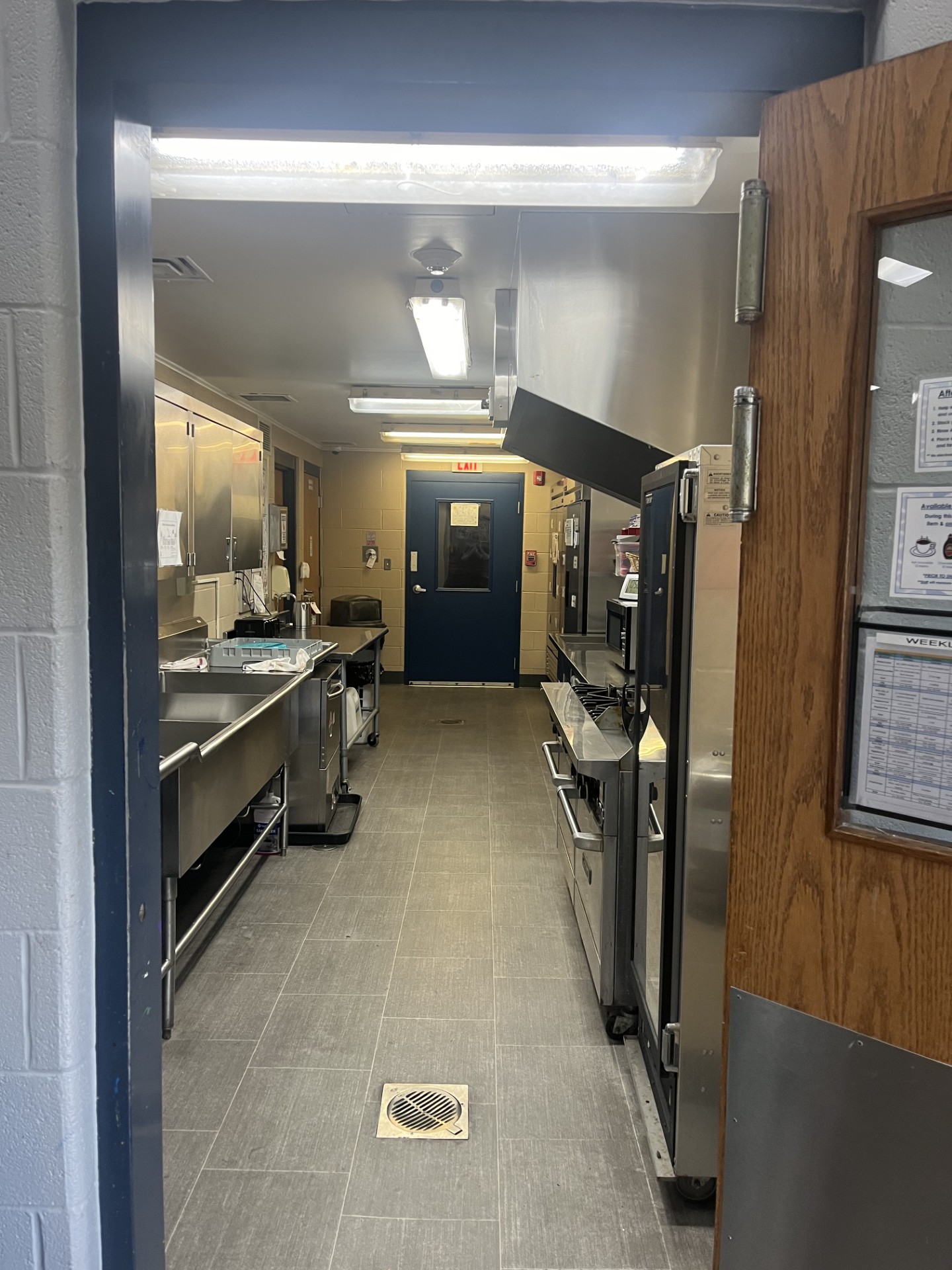 shelter kitchen