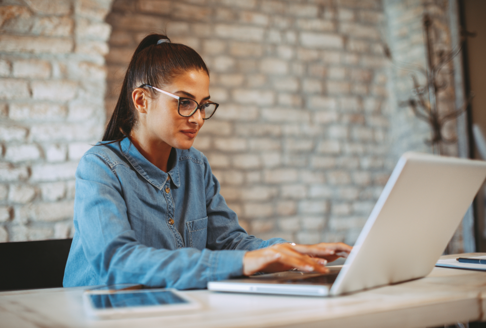 woman working on laptop