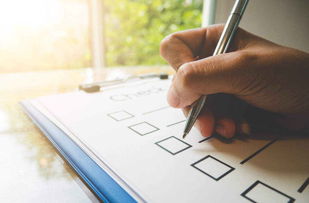 Filling_Out-Checklist_168775357_AS-edited.jpg