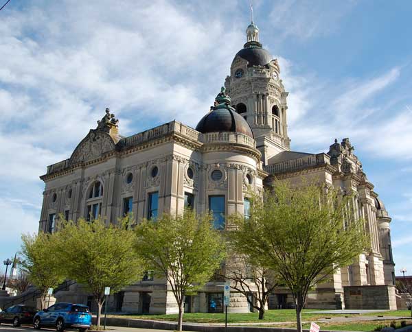 Street view of courthouse