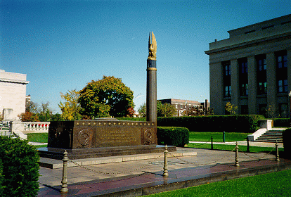Sunken Garden/Cenotaph