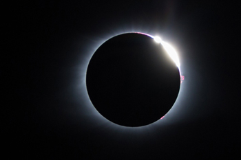 Total solar eclipse Baily's Beads during eclipse