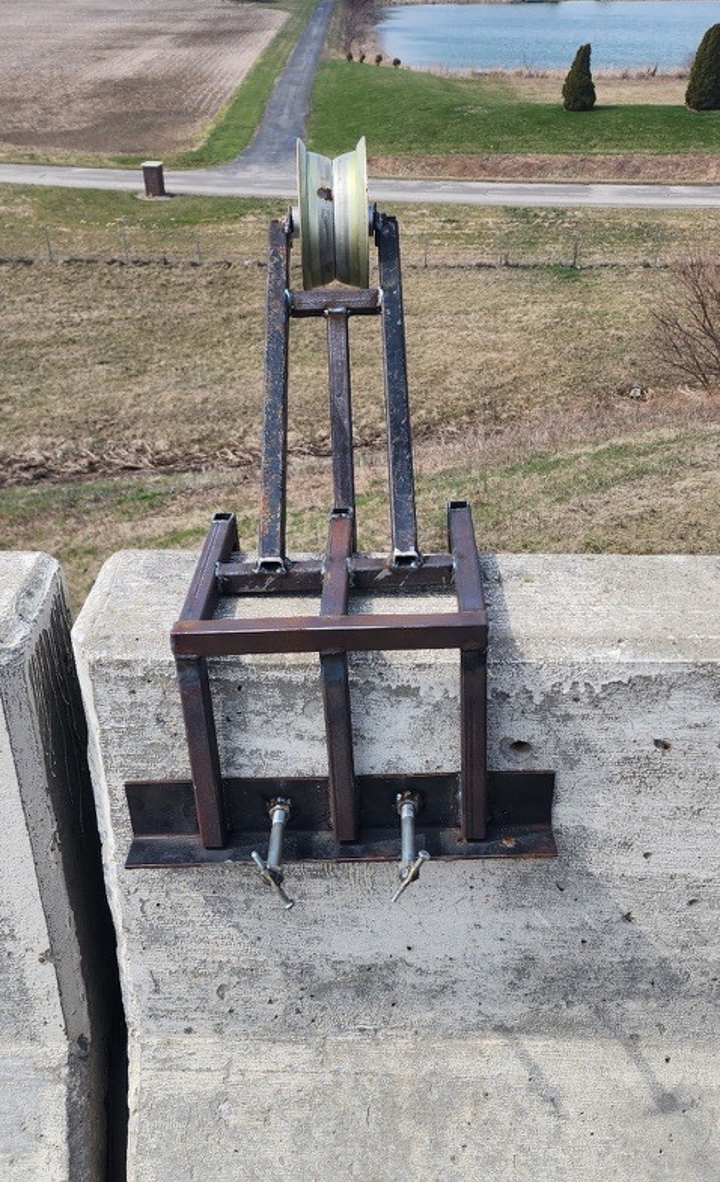 Bridge Washing Pulley Back View