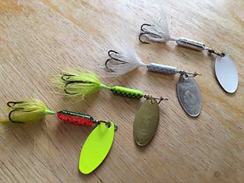 In-line spinner lures