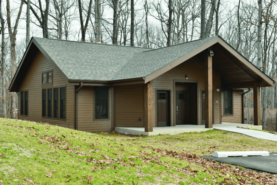 DNR: State Park Inns: Abe Martin Lodge at Brown County State Park