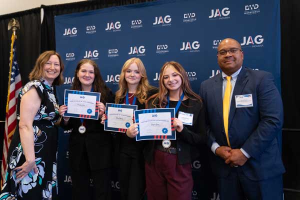 Download the image for 1st Place Franklin County HS Deziree Dower Kiley Robinson Madison Rose in the Project-Based Learning Competition