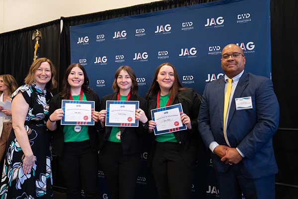 Download the image for 2nd Place-South Ripley High School Kelly Lohrum, Gracie Patton, Rachel Woosley in the Business Plan Competition