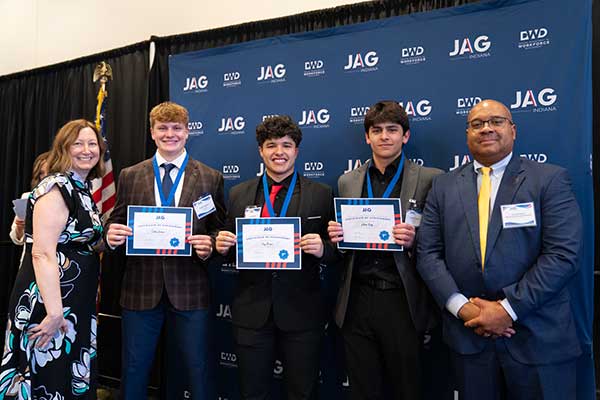 Download the image for 1st-Place Southridge High School Adam King Caden Kramer Cruz Meece in the Business Plan Competition