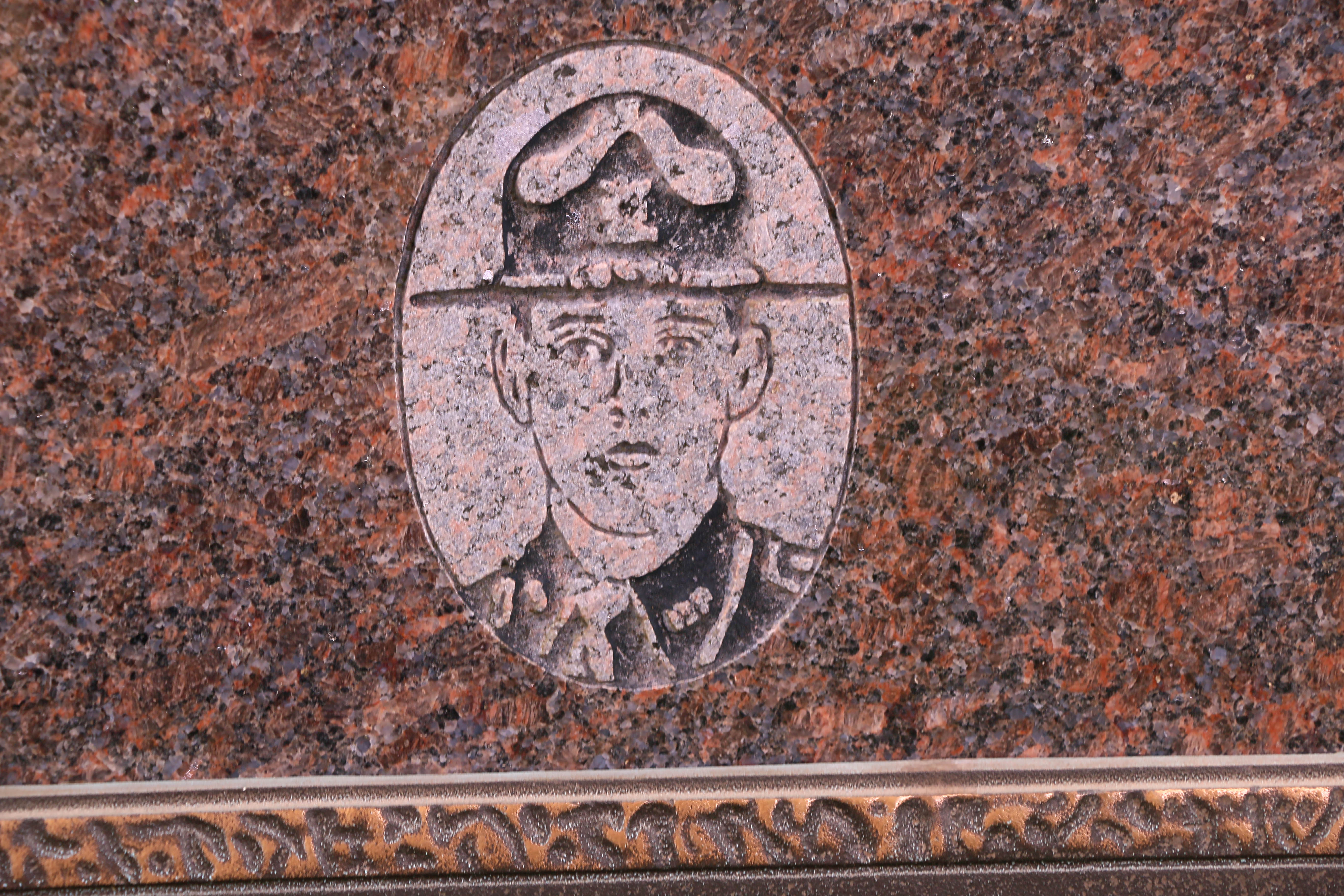 Headstone close-up - ISP portrait