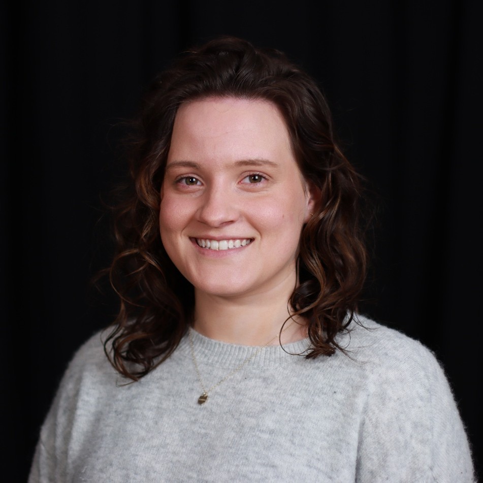 sarah feeny headshot